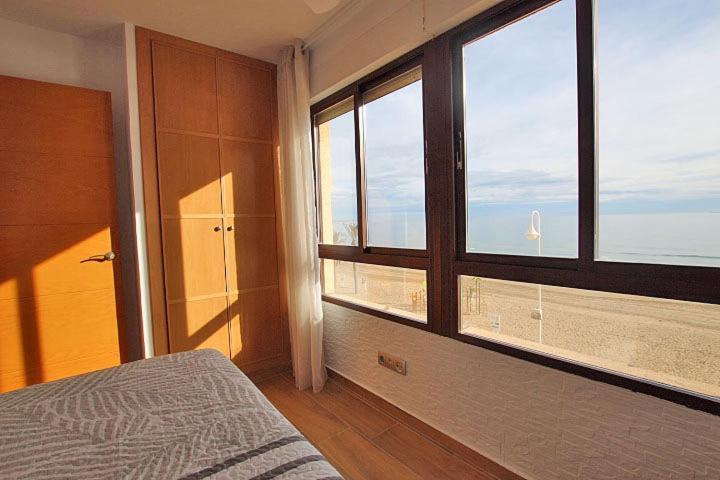 Apartamento Europa Primera Linea De Playa Guardamar Leilighet Guardamar del Segura Eksteriør bilde